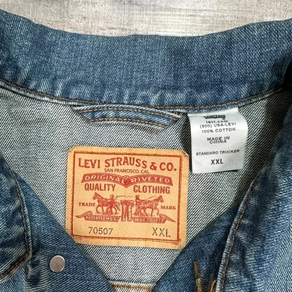 Levis Men Size 2XL 100% Cotton Denim Blue Jeans Standard Trucker Jacket - Picture 11 of 12